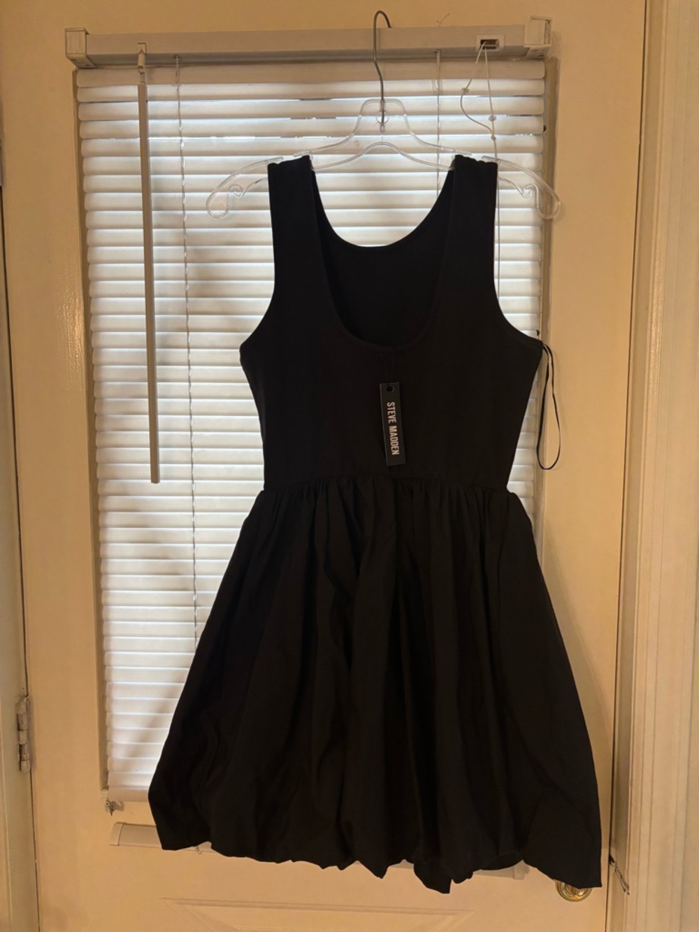 Steve Madden Black Sleeveless Bubble Hem Mini Dress